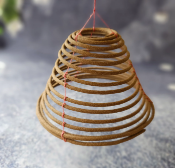 Nhang Trầm Vân Mây Cao Cấp Cháy Bao Lâu? Thơm Mạnh Không ? Giá Bao Nhiêu